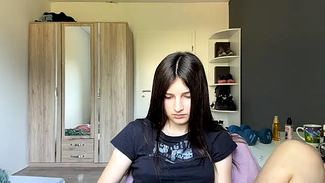 SpanishRooter webcam