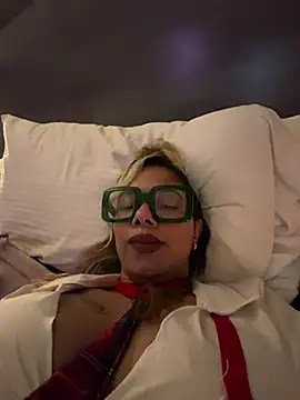 BarbieDollHtx webcam