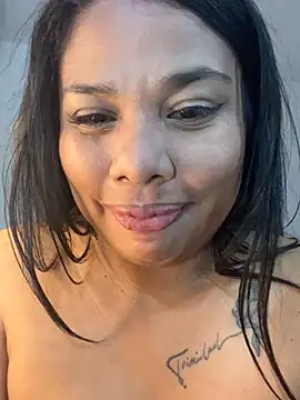Rashell1_Queen webcam