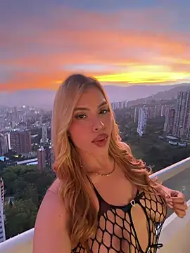 Karyrios live webcam show