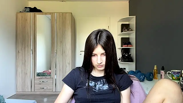 SpanishRooter webcam