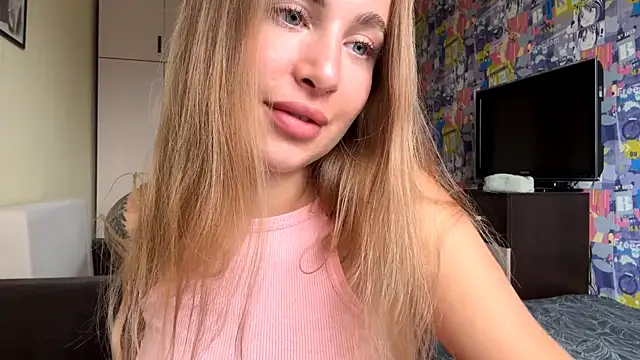 Micky_blush live webcam show