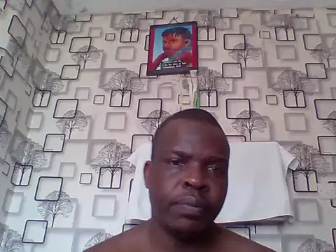 Chumba_001 live cam on StripChat