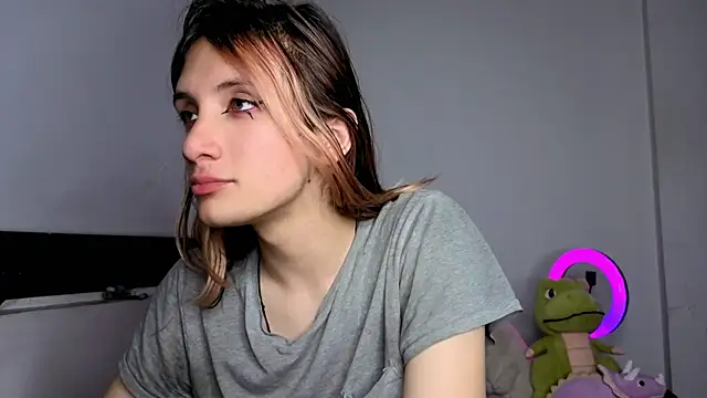 feniix__ (M twink) - make me happy