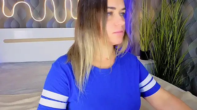 JuicyMillena
