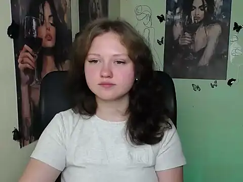 ladyalice_ (F teen) - for a new phone