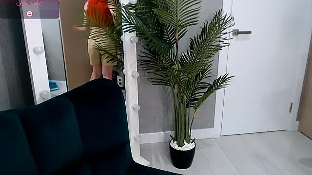 LiluBloom webcam