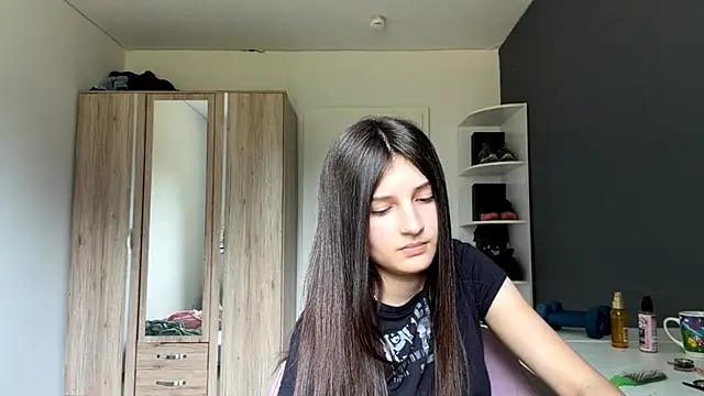 SpanishRooter webcam