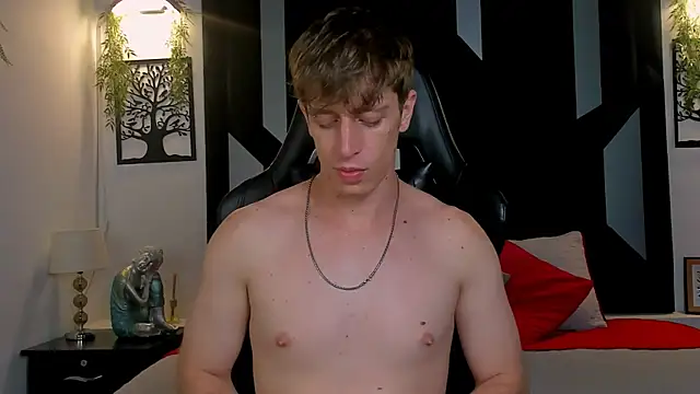 Ostin_Saints webcam