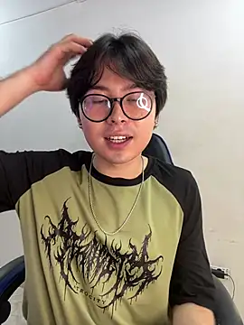_Tommy_7 webcam