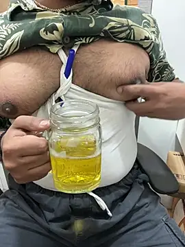 dick69lil (M young) - Cum on own boobs