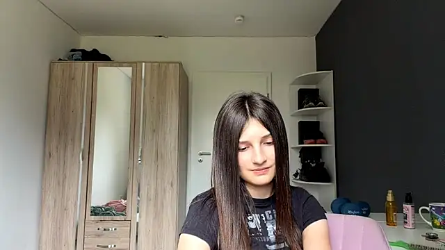 SpanishRooter webcam