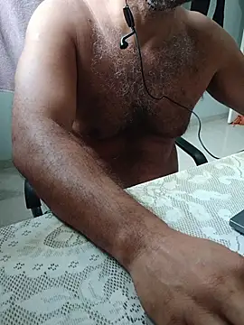 morenodiscret35 - Morenodiscret35's free webcam - UK Sex Cams