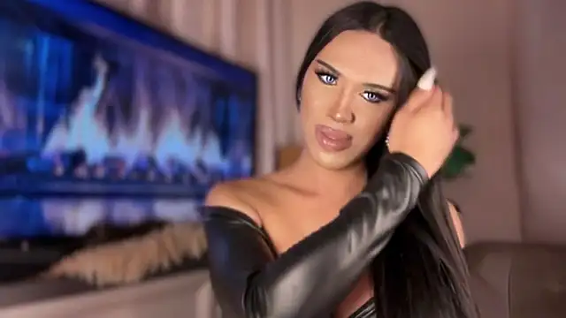 ts_glamxx - Ts_glamxx's free webcam - UK Sex Cams
