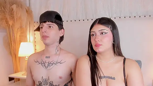 sett_and_gwen webcam