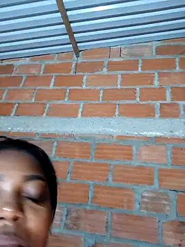 nanis_13 webcam