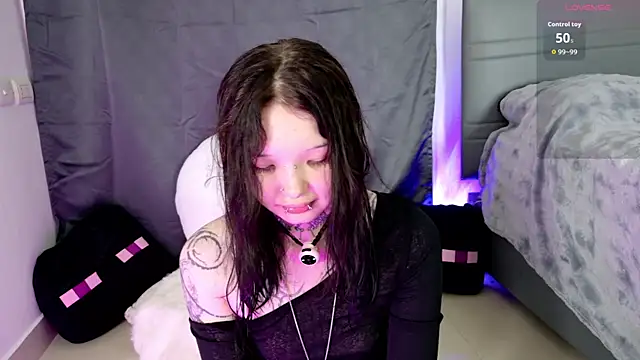 Lein_Bone live cam
