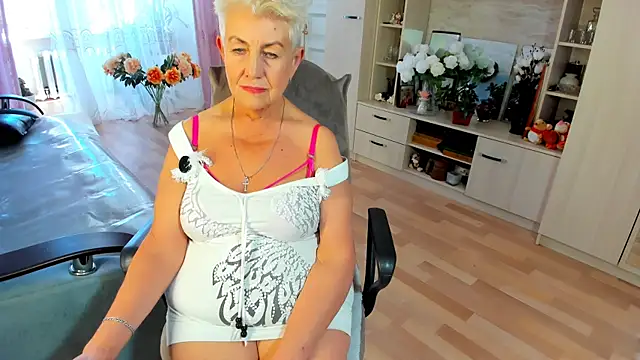 HotandMature webcam