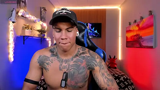 damian_latinxxx (M young) - 🍋‍🟩wow I like what I see