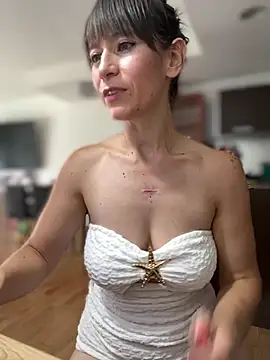 alanarius18 (F milf) - NAKED🔥🔥🔥