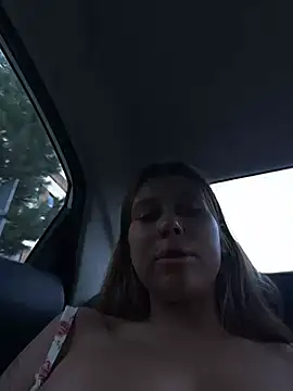 jucie__bomb (F young) - look how these bombs shake