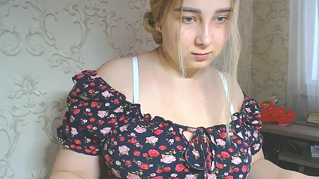 DolphinDreams live webcam show