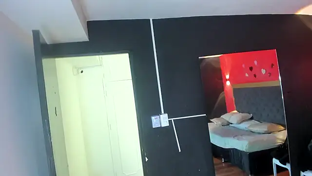 YayaHilton
