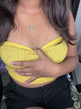 Vidhii004 live webcam