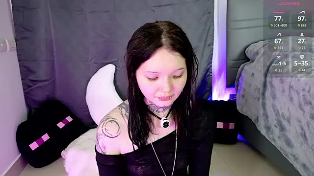 Lein_Bone live cam