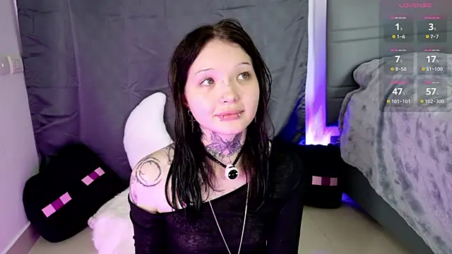 Lein_Bone live cam