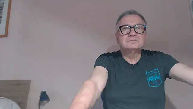 you6me (M grandpa) - Naked show cum