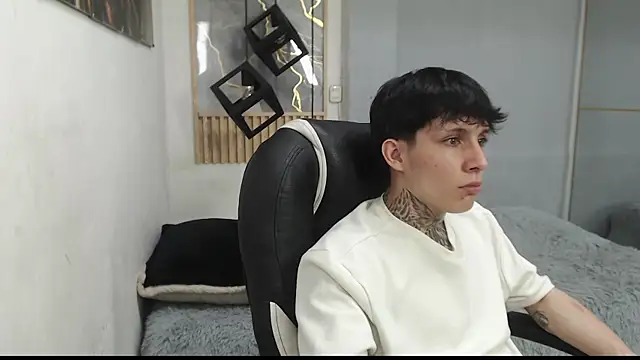 Cry_thereal webcam