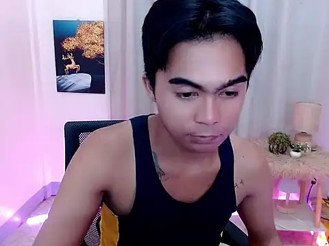 Xyrien_Miller webcam