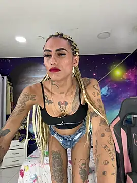 Nella_Dolls webcam