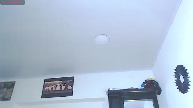 Vicky_hotmilf webcam