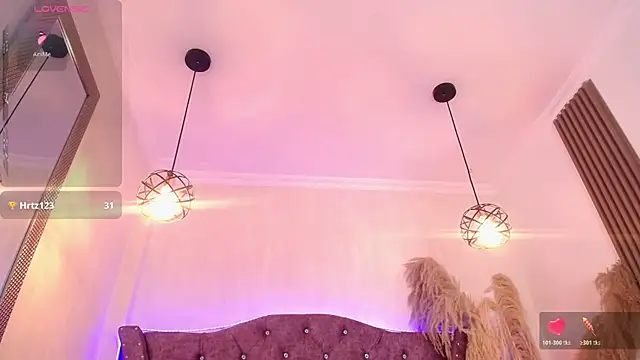 Amara_Davis1 webcam