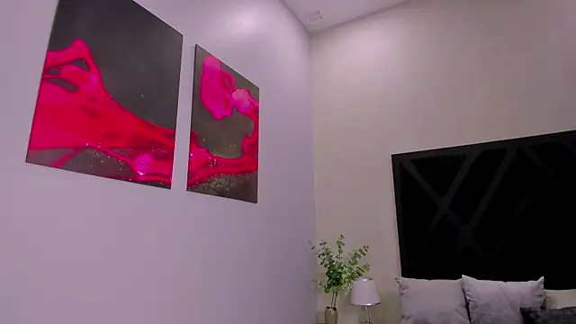 gian_rossi - Gian_Rossi's free webcam - UK Sex Cams
