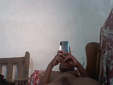 Blackpapy11 webcam