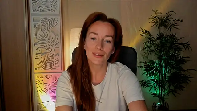 RebeccaMartinez webcam