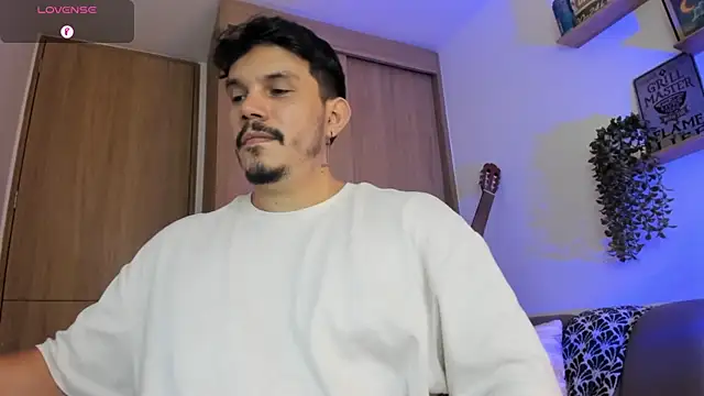 alejandro_stark webcam