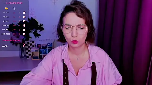 KindHazelHere_ webcam