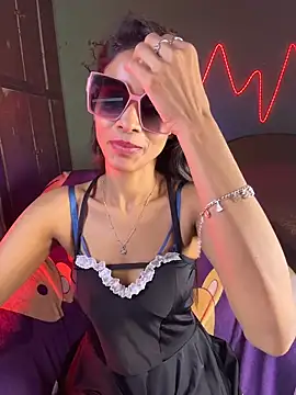 Ivy_the_goddess webcam