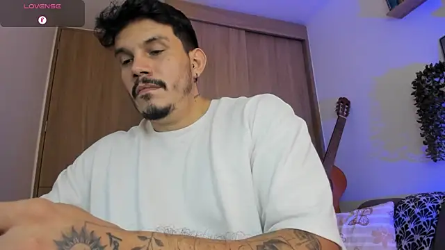 alejandro_stark webcam