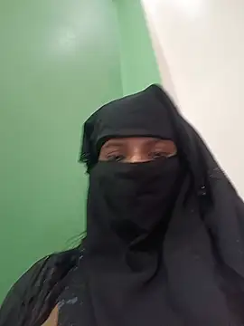 Aafreen_36 live webcam show