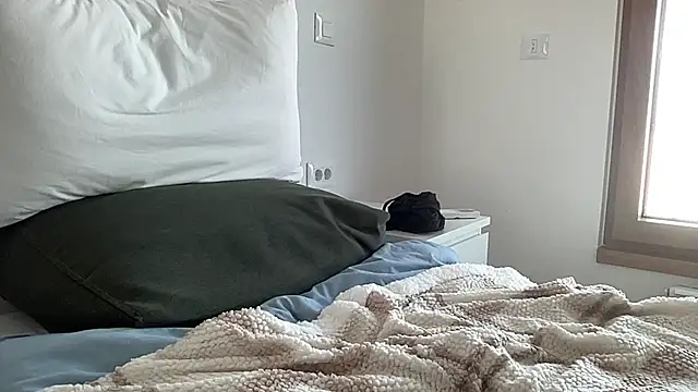 cute_mark webcam