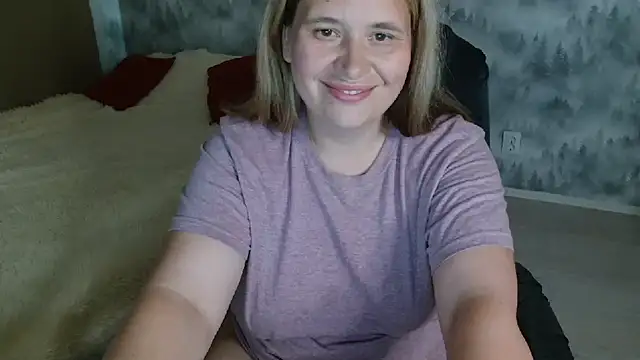 AdelinaLawson live cam on StripChat