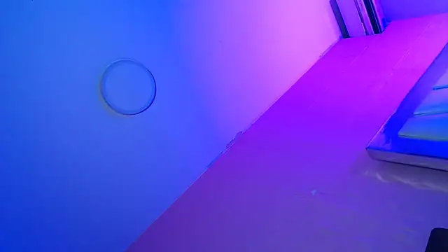 Hilary_tsx webcam