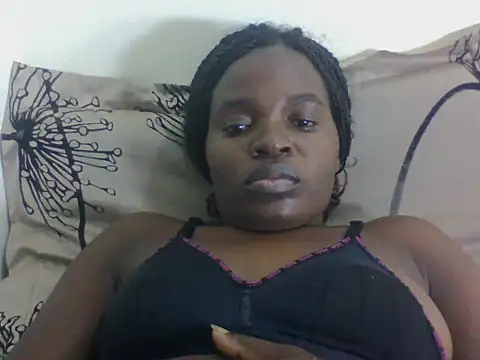 PrettyEve webcam