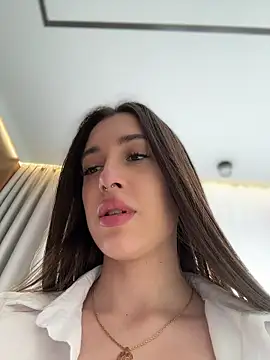 BOOMFOXY live webcam show