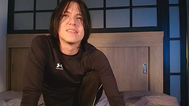 Daphne_and_Roger_ webcam